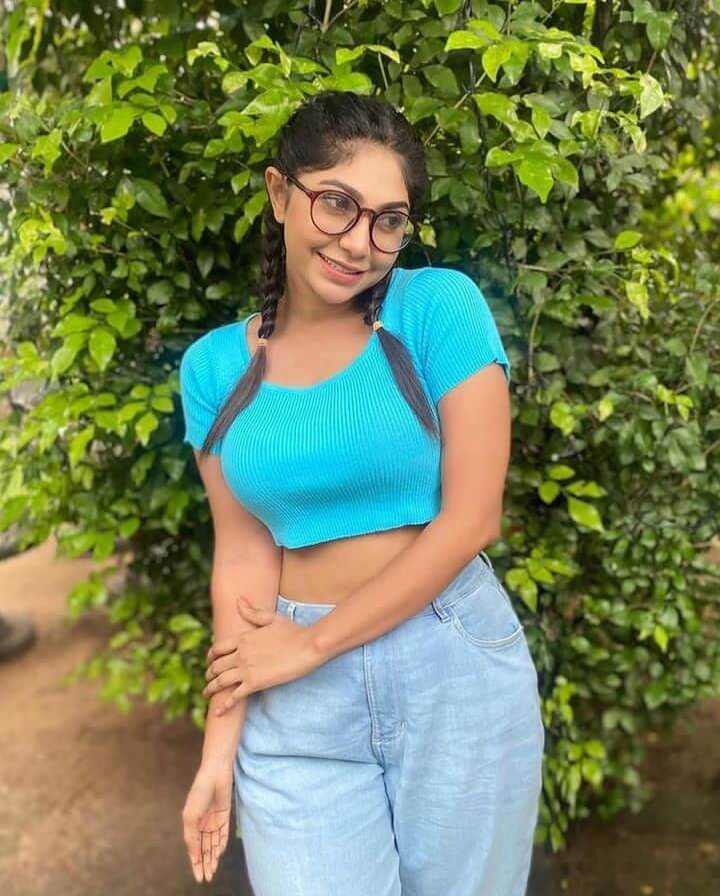 ladkiyon ki photo