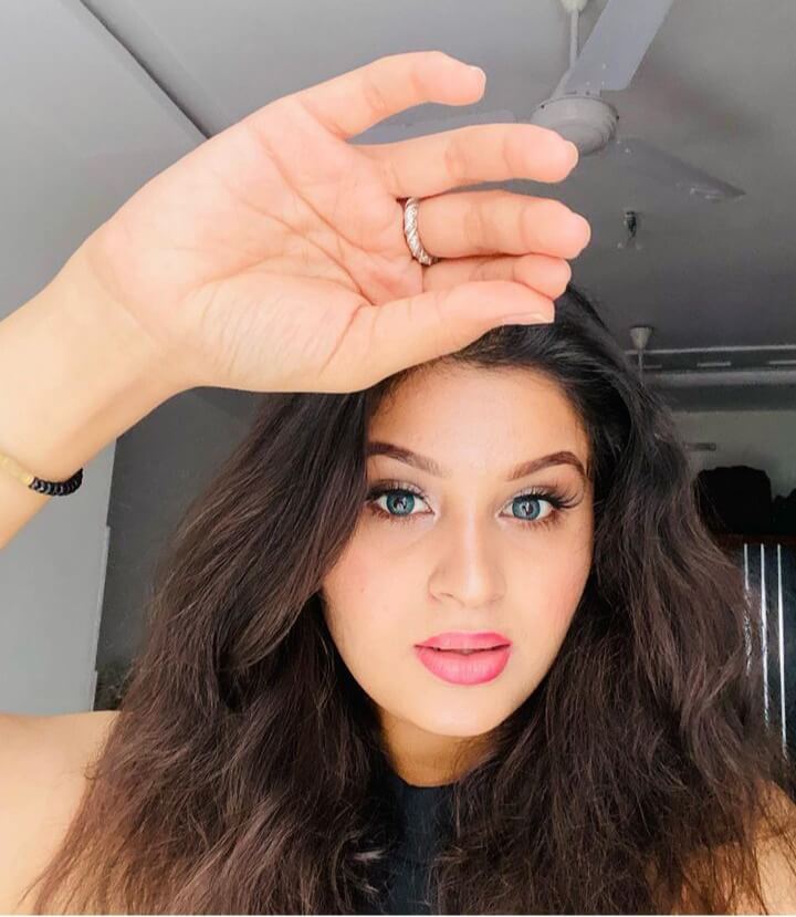 ladkiyon ki photo