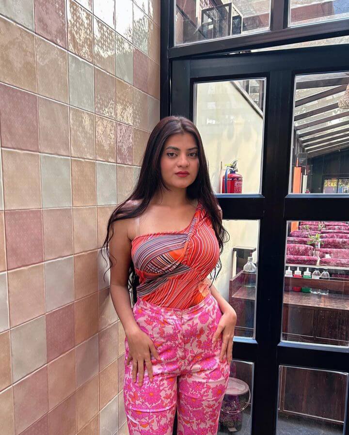 ladkiyon ki photo