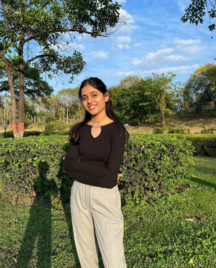 ladkiyon ki photo