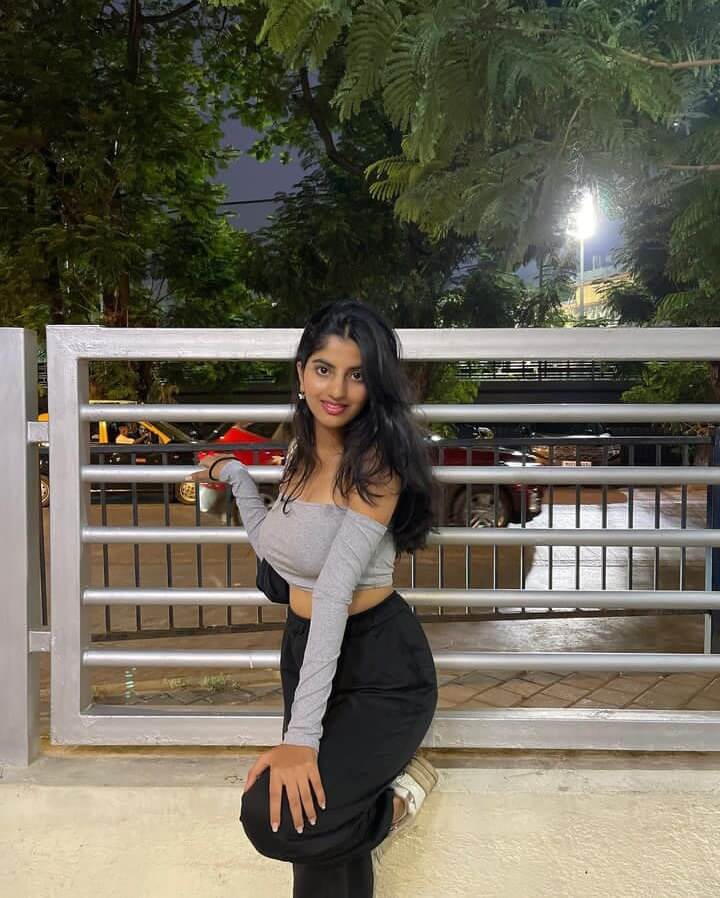 ladkiyon ki photo