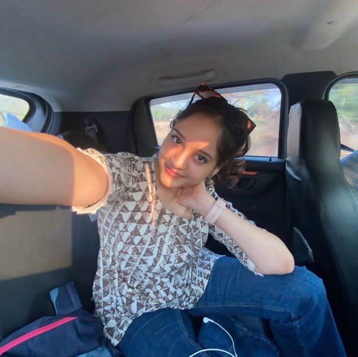 Ladkiyon Ki Photo