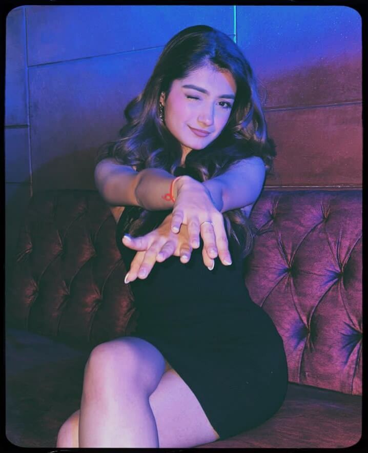 Ladkiyon Ki Photo