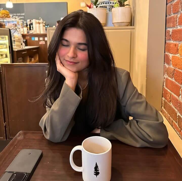 Ladkiyon Ki Photo