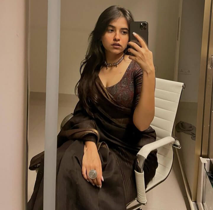 Ladkiyon Ki Photo