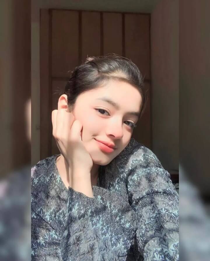 ladkiyon ki photo