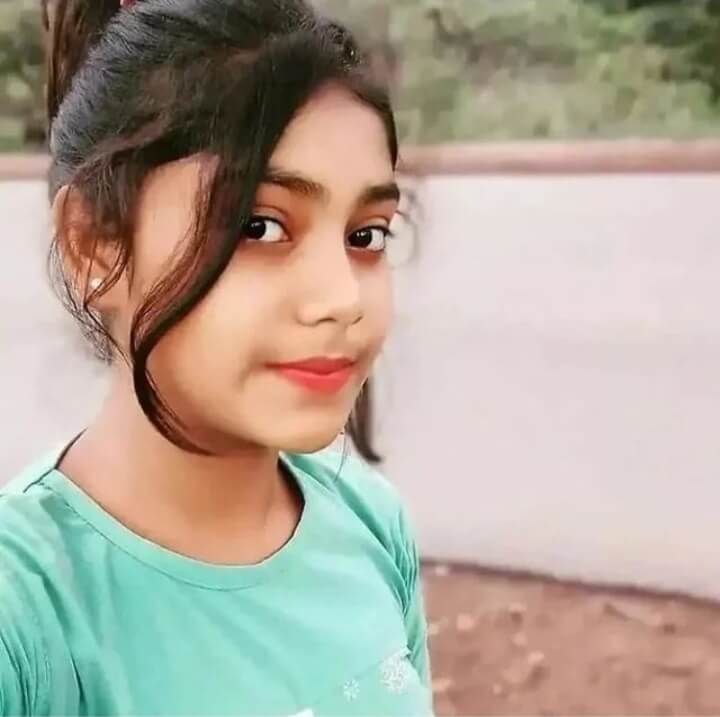 ladkiyon ki photo