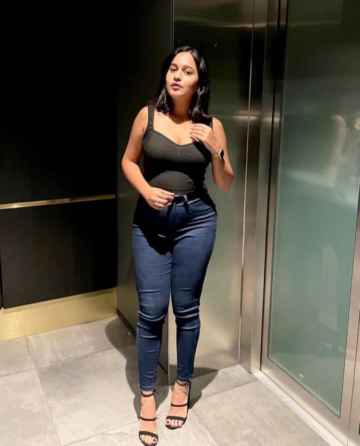 ladkiyon ki photo