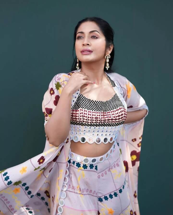 ladkiyon ki photo